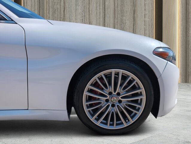 2017 Alfa Romeo Giulia Ti