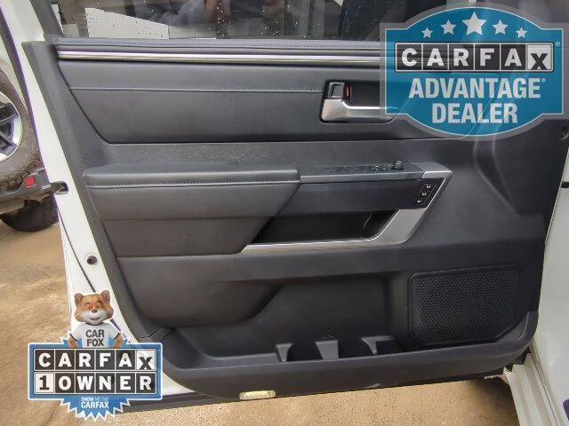 2022 Toyota Tundra Platinum