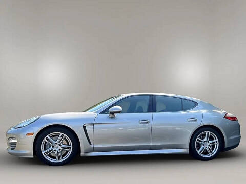 2011 Porsche Panamera