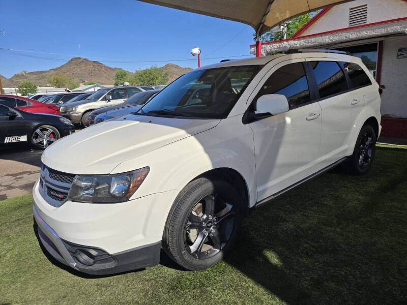 2019 Dodge Journey Crossroad's photo