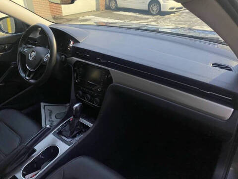 2022 Volkswagen Passat SE