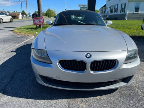 2008 BMW Z4 for sale at Burkholder Motors in Middletown DE
