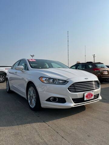 2016 Ford Fusion for sale at UNITED AUTO INC in South Sioux City NE