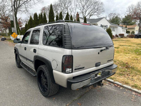 2004 Chevrolet Tahoe LS