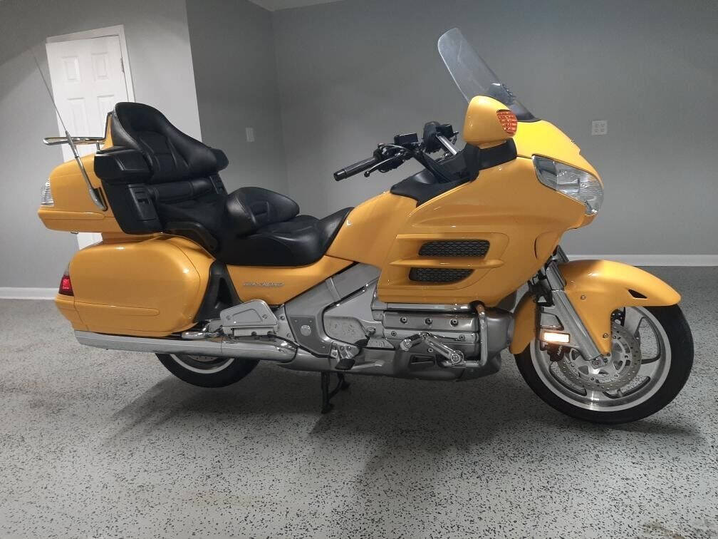 2010 honda goldwing