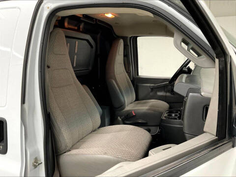 2021 Chevrolet Express 2500