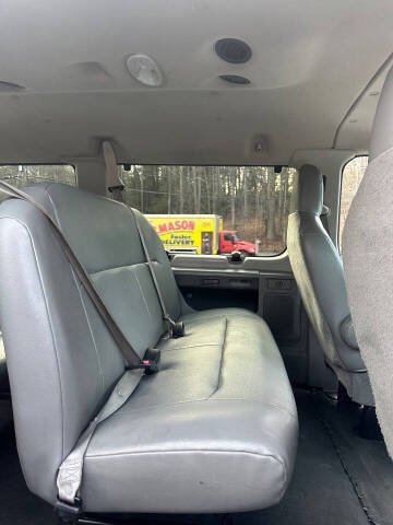 2009 Ford E-Series E-350 SD XL