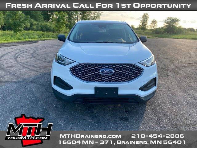 2023 Ford Edge SE