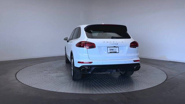 2017 Porsche Cayenne S