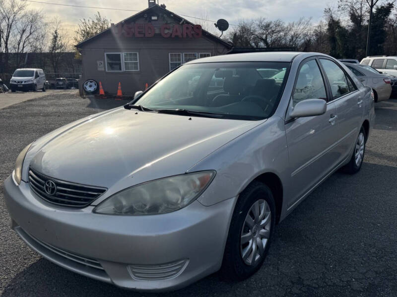 2005 Toyota Camry LE