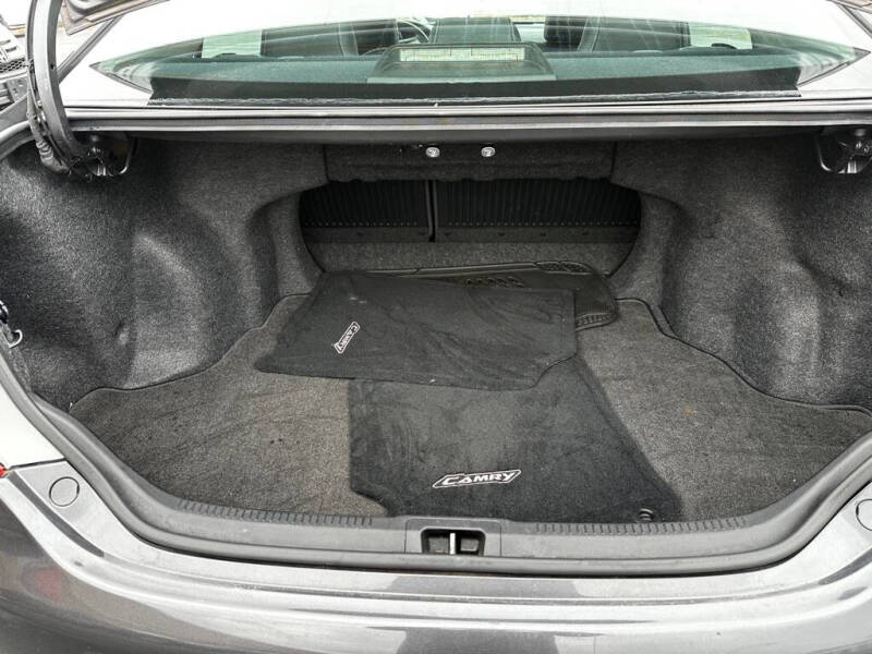 2012 Toyota Camry SE V6