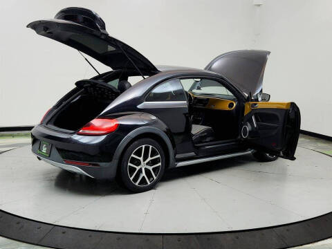 2016 Volkswagen Beetle 1.8T Dune