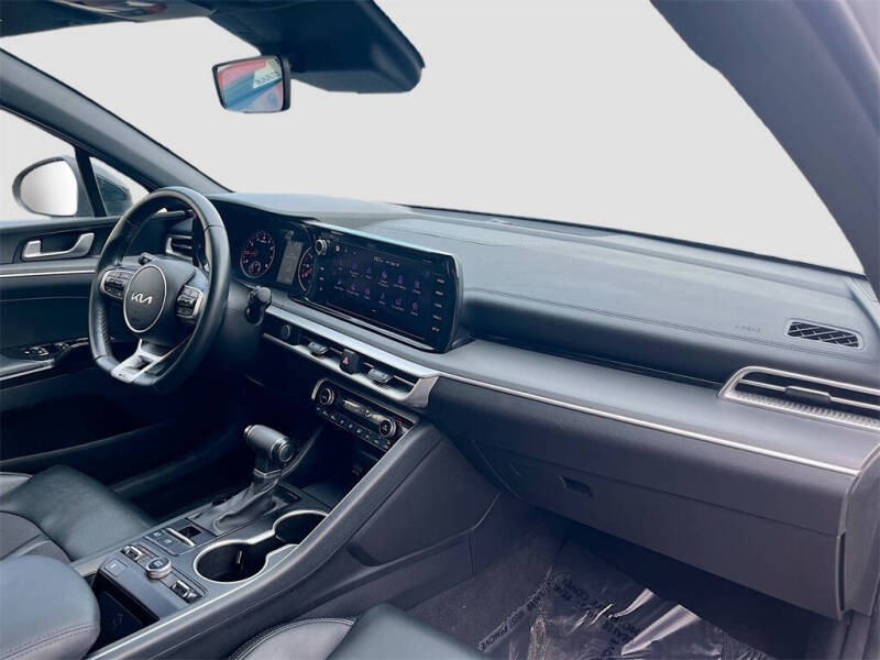 2024 Kia K5