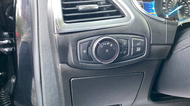 2020 Ford Edge Titanium