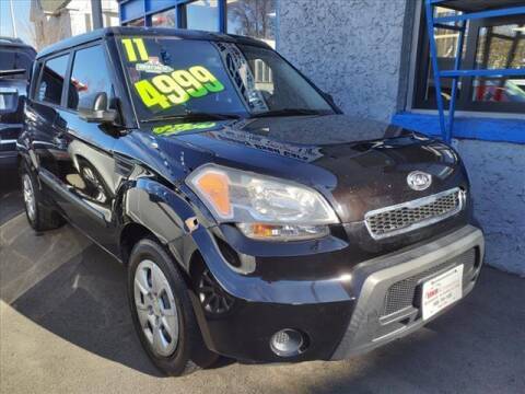 2011 Kia Soul for sale at M & R Auto Sales INC. in North Plainfield NJ