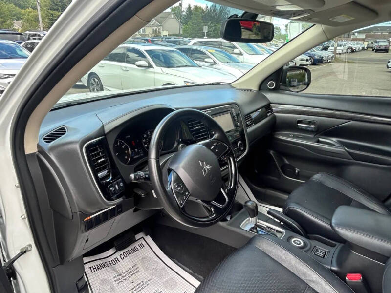 2016 Mitsubishi Outlander GT