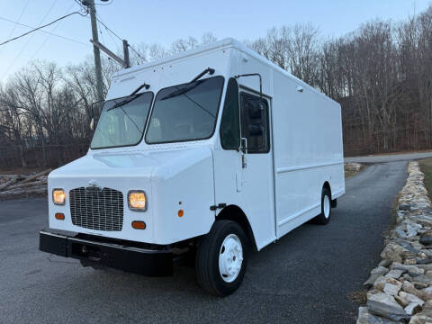 2020 Freightliner MT45 Chassis