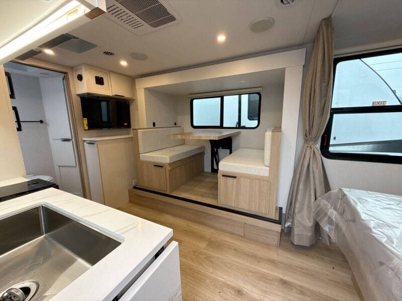 2026 Winnebago Micro Minnie