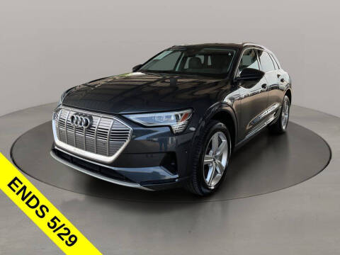 2019 Audi e-tron quattro Premium Plus