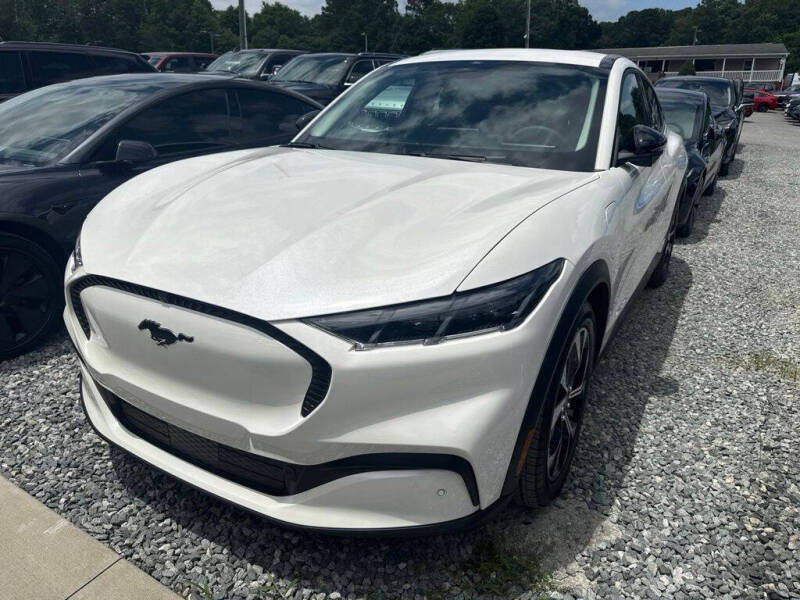 2025 Ford Mustang Mach-E Select