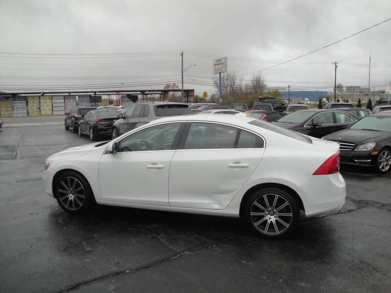 2016 Volvo S60 T5 Drive-E Inscription