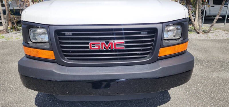 2016 GMC Savana 2500