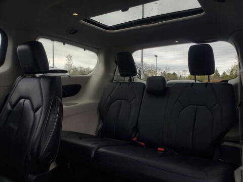 2018 Chrysler Pacifica Touring L Plus
