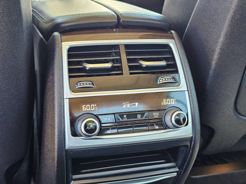 2018 BMW 7 Series 740i