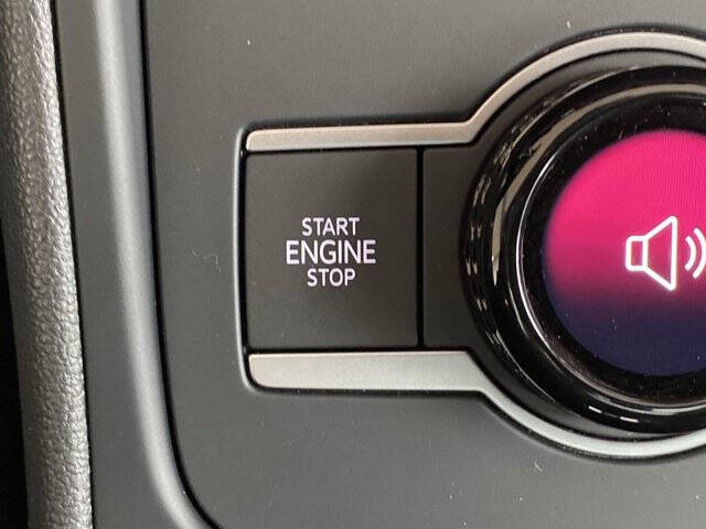 2025 Volkswagen Tiguan SE 4Motion