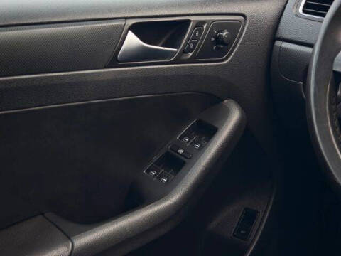 2011 Volkswagen Jetta
