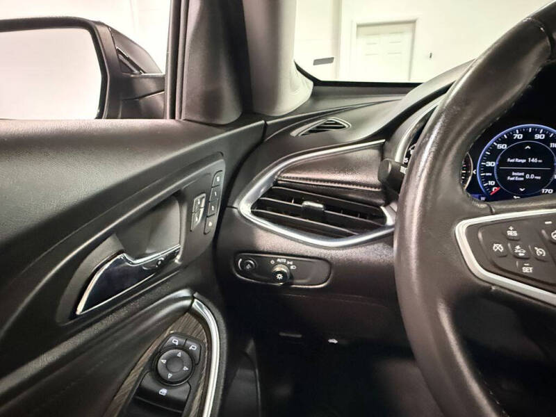 2022 Chevrolet Malibu Premier