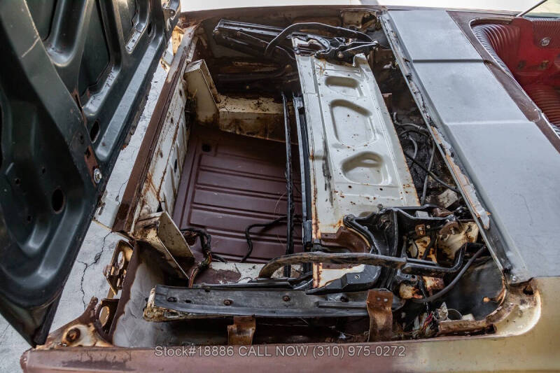 1965 Ford Thunderbird