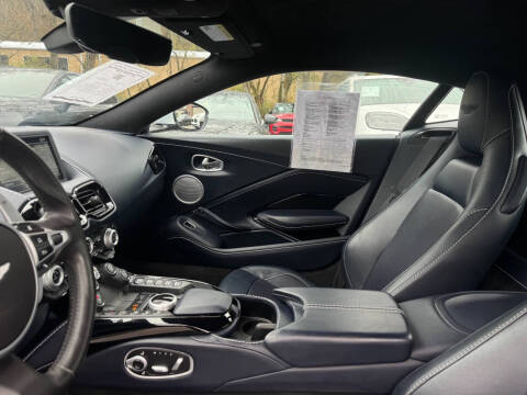 2020 Aston Martin Vantage