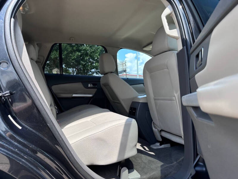 2014 Ford Edge SE