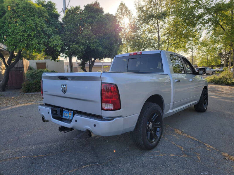 2012 RAM 1500 Laramie Limited