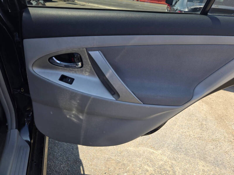 2010 Toyota Camry SE V6