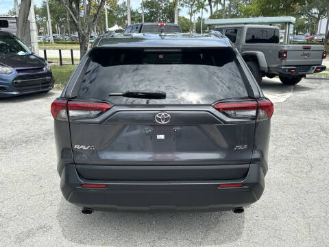 2019 Toyota RAV4 XLE