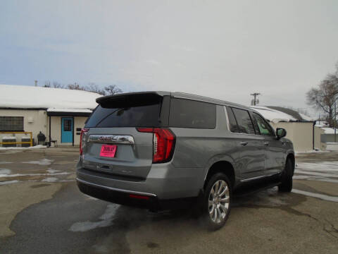 2023 GMC Yukon XL SLT