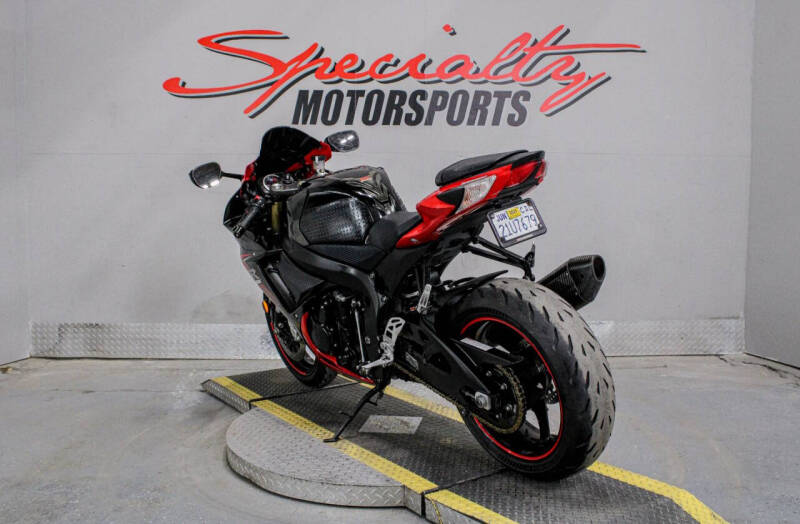 2014 Suzuki GSX-R750