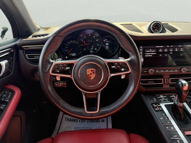 2020 Porsche Macan