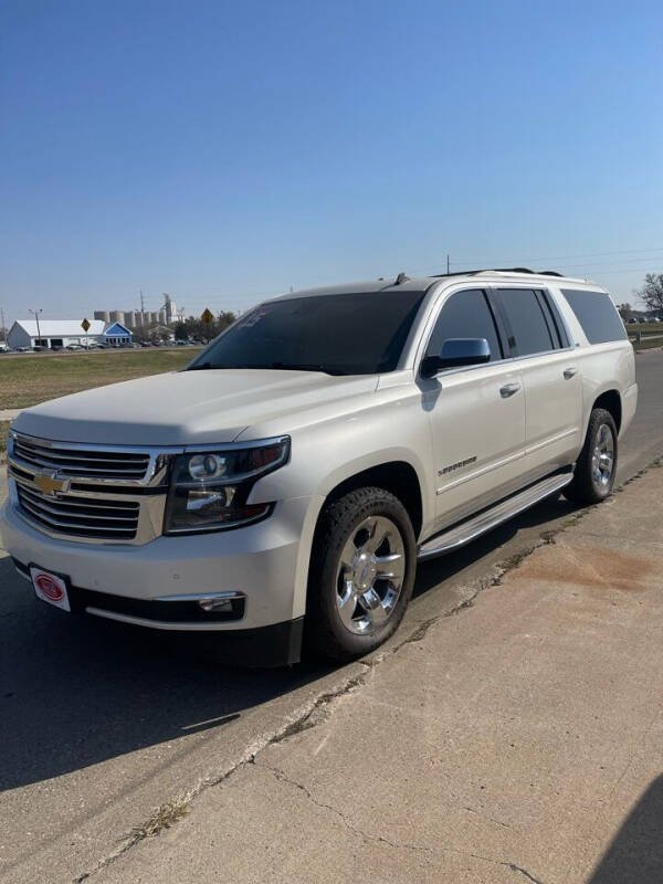 2015 Chevrolet Suburban for sale at UNITED AUTO INC in South Sioux City NE