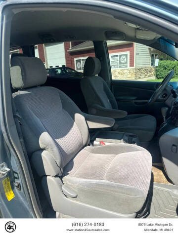 2006 Toyota Sienna