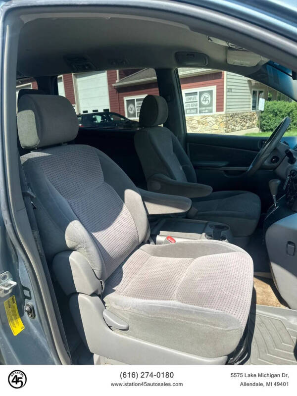 2006 Toyota Sienna