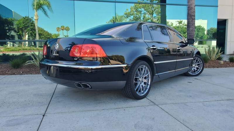 2004 Volkswagen Phaeton Premiere Edition W12