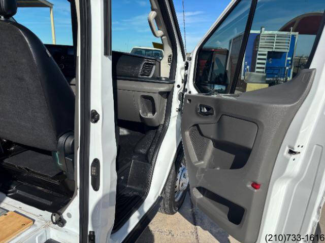 2023 Ford Transit