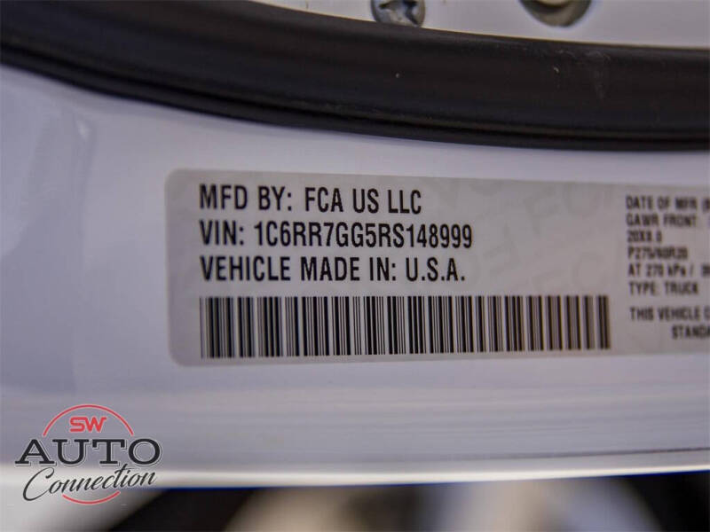 2024 RAM 1500 Classic SLT