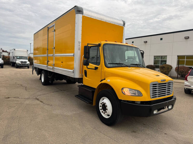 2018 Freightliner M2 106