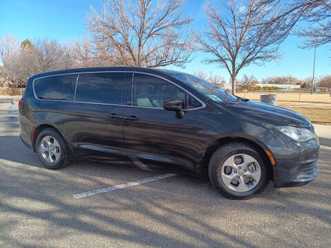 2017 Chrysler Pacifica LX
