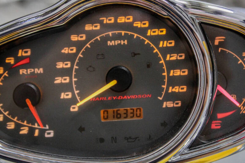 2006 Harley-Davidson Street Rod