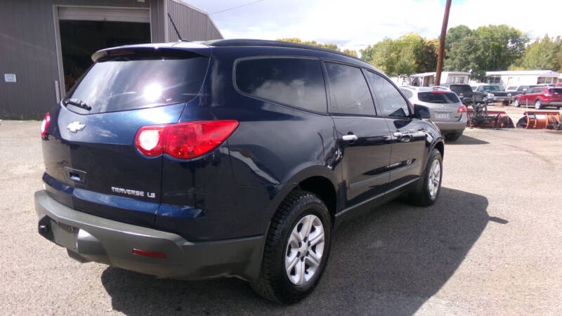2010 Chevrolet Traverse LS